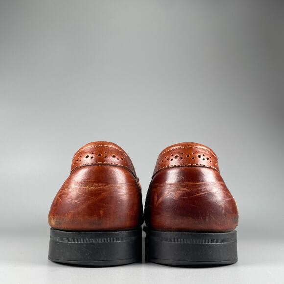 G.H. Bass & Co. Men\'s 9.5M Brown Leather Slip On Tassel Kilt Loafers Dress Shoes main image 2